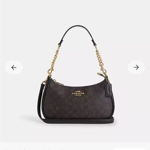 Teri Shoulder Bag in Signature Canvas